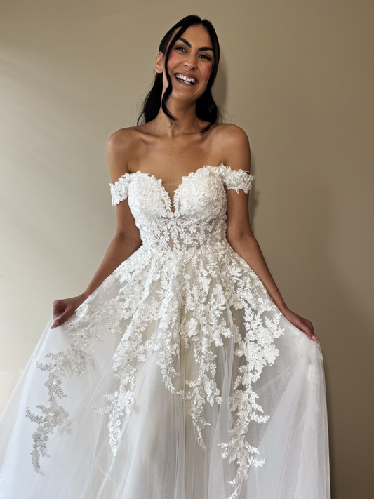 Off Shoulder Lace Wedding Dress 10110